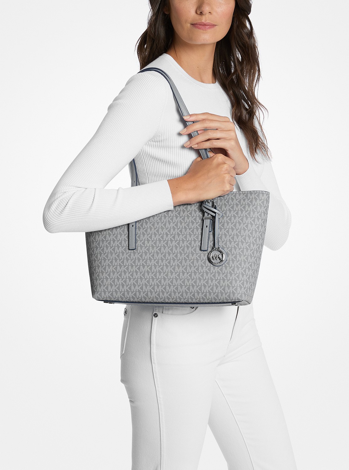 MICHEAL KORS ミディアム トップジップ トート MKシグネチャー QUINN(クイン) レザー トップジップ トート ミディアム - MK