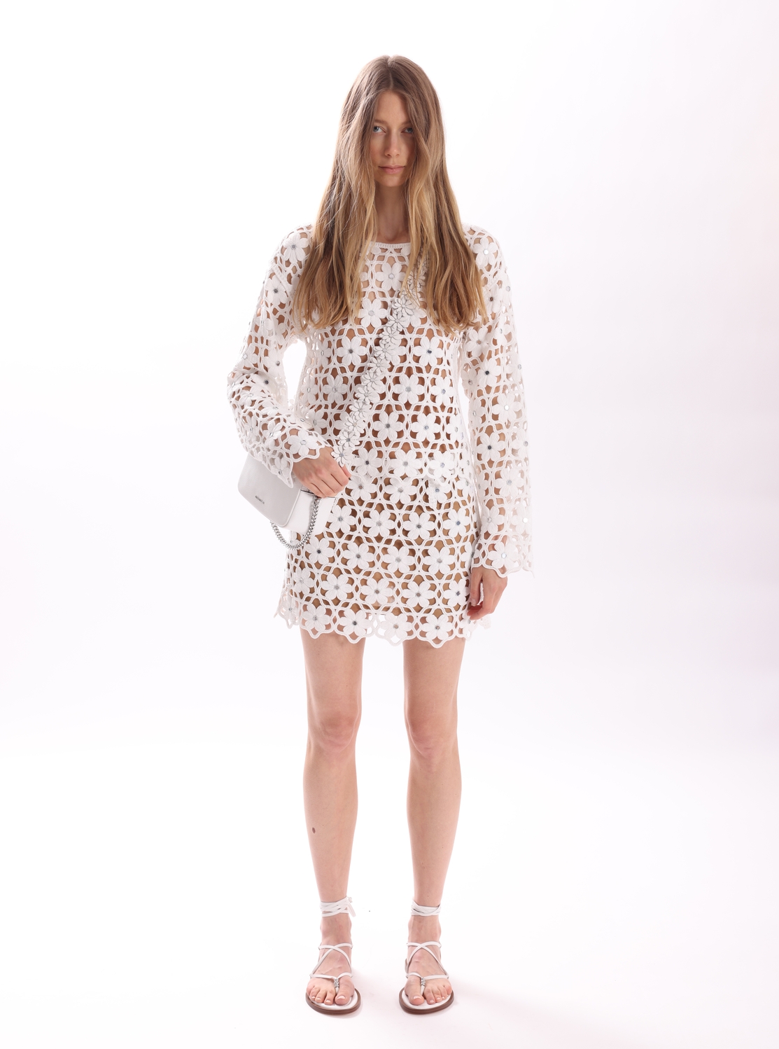 BRYANT(ブライアント) ペブルレザー カメラ クロスボディ ミディアム | クロスボディバッグ・斜め掛け