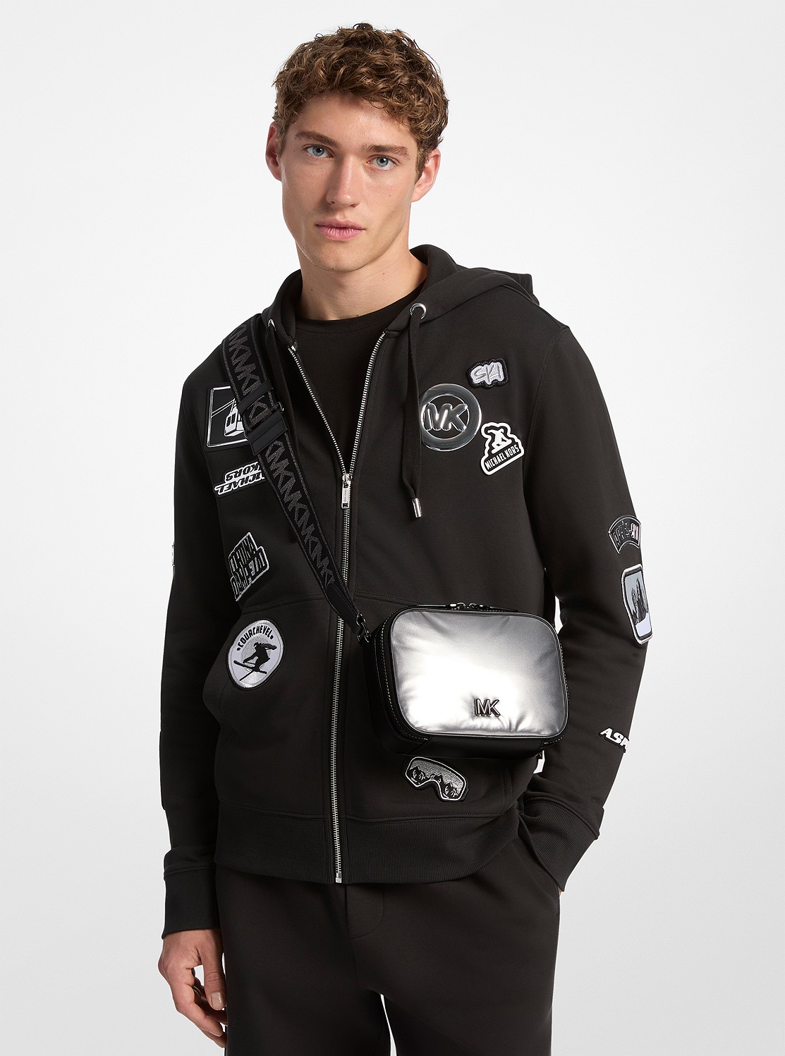 BROOKLYN メタリック パフィー クロスボディ | メッセンジャー・ショルダーバッグ